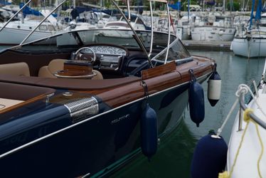 35' Riva 2003 Yacht For Sale